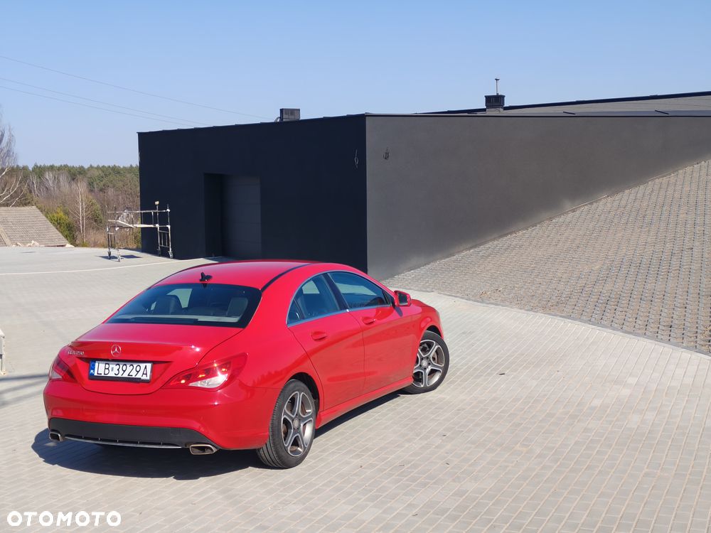 Mercedes-Benz CLA 250 7G-DCT - 3