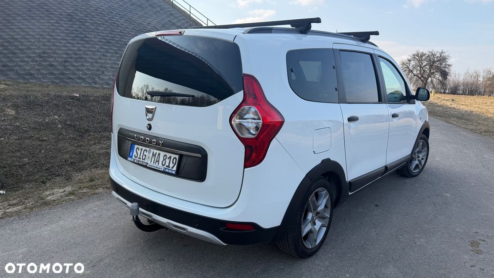 Dacia Lodgy 1.3 TCe Stepway S&S - 2