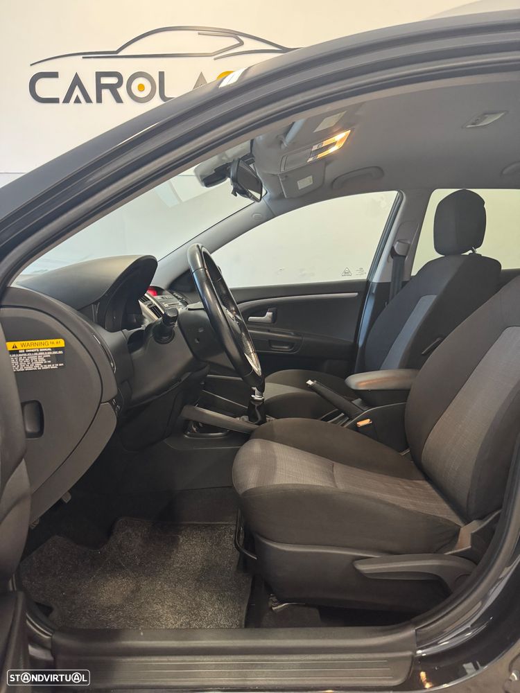 Kia Ceed SW 1.6 CRDi TX - 4