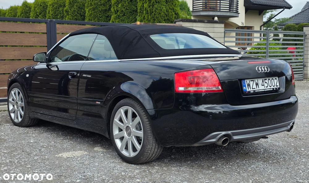 Audi A4 Cabrio - 8