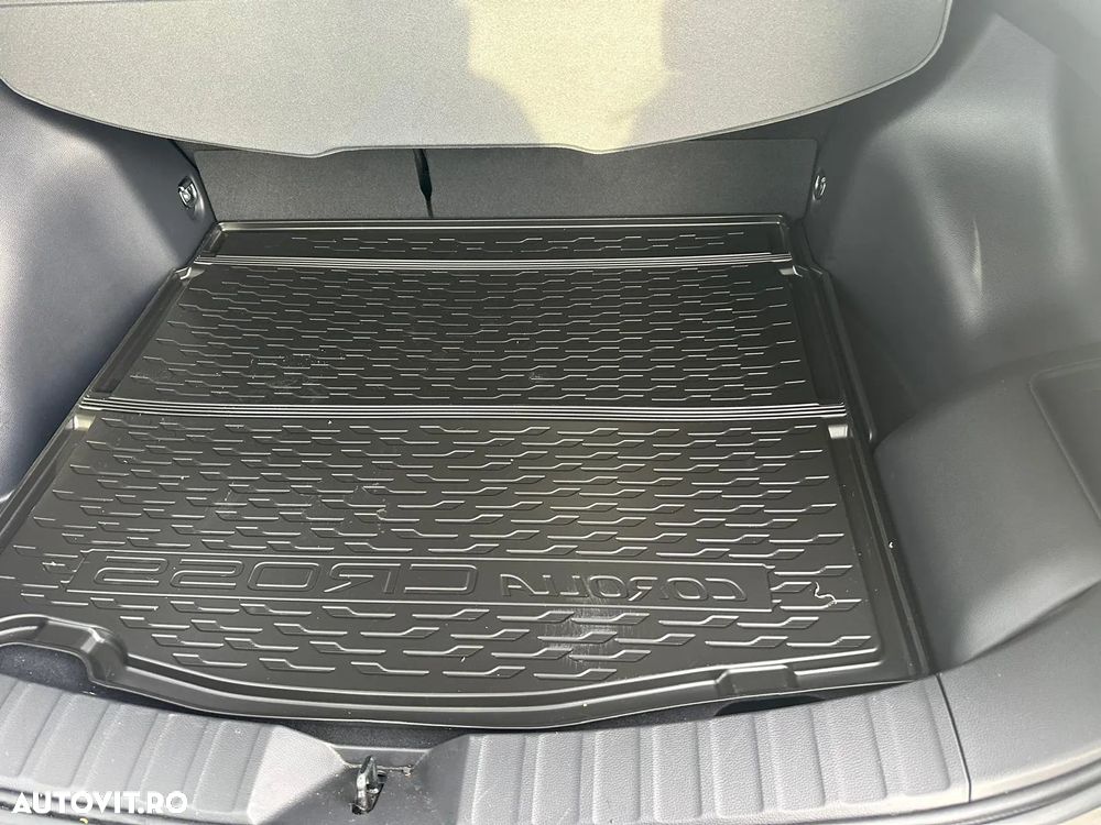 Toyota Corolla Cross Hybrid 2.0 VVT-i Style - 34