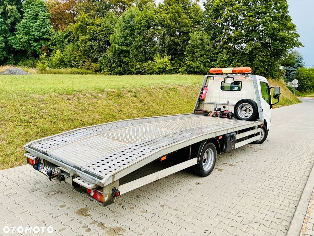 Toyota Dyna 150 - 3