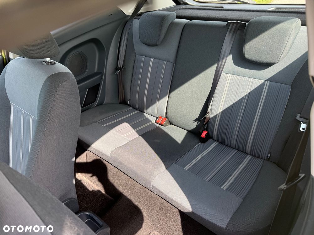 Ford Fiesta 1.25 Viva - 8