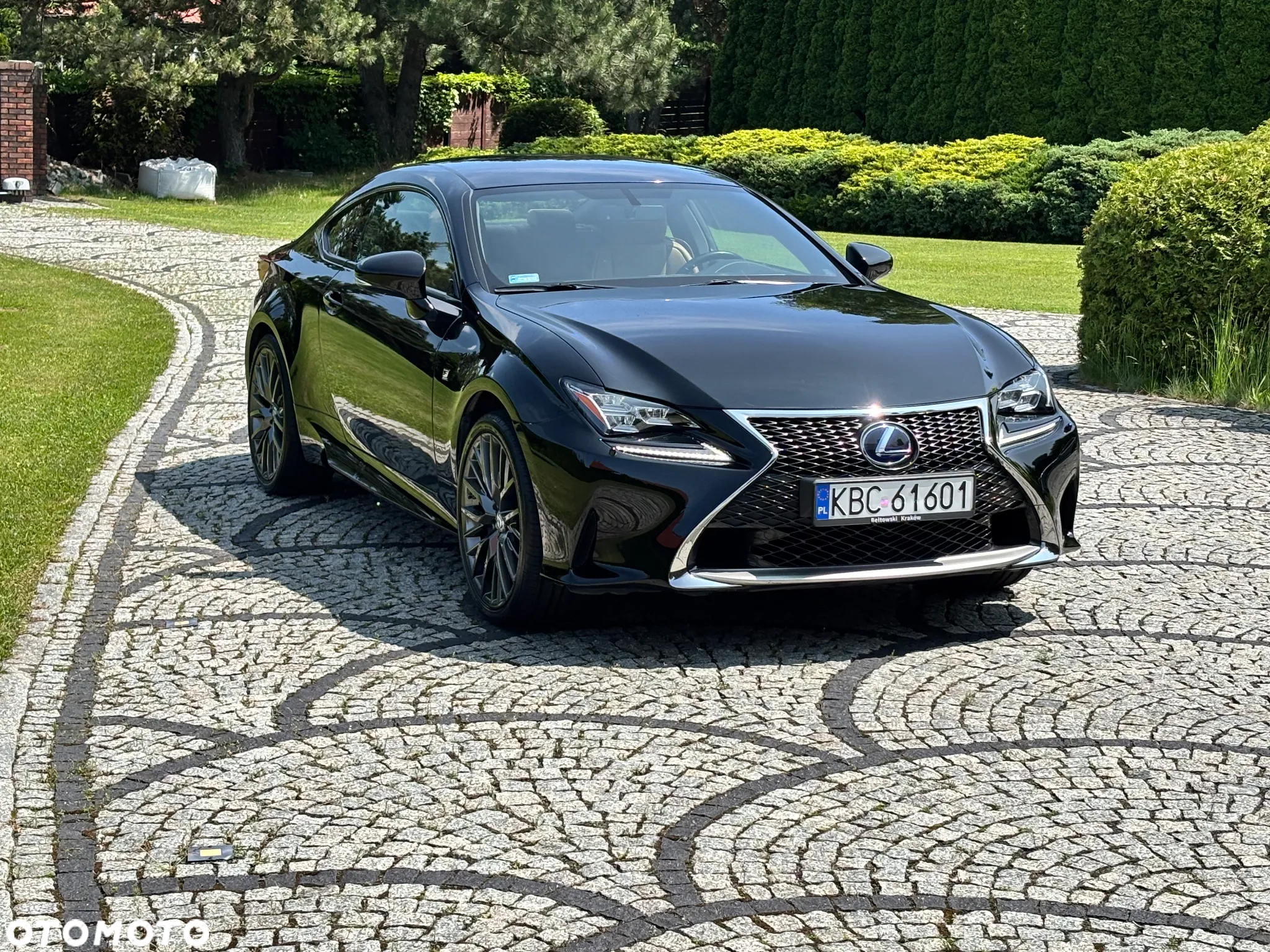 Lexus RC - 23