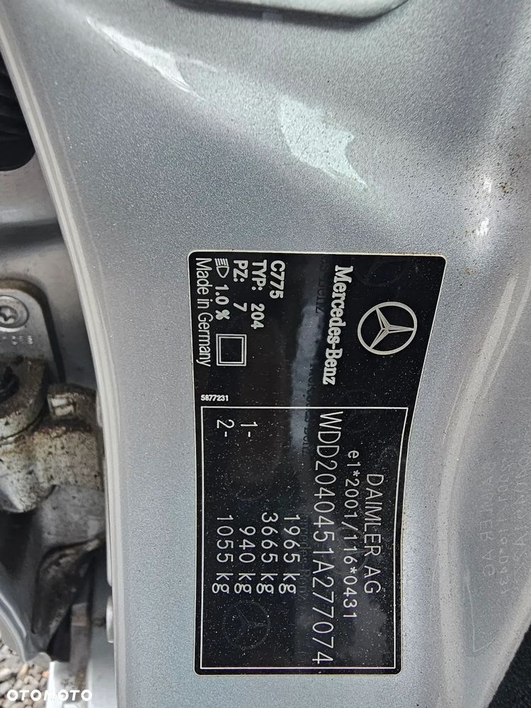 Mercedes-Benz Klasa C 180 Kompressor BlueEFFICIENCY - 26