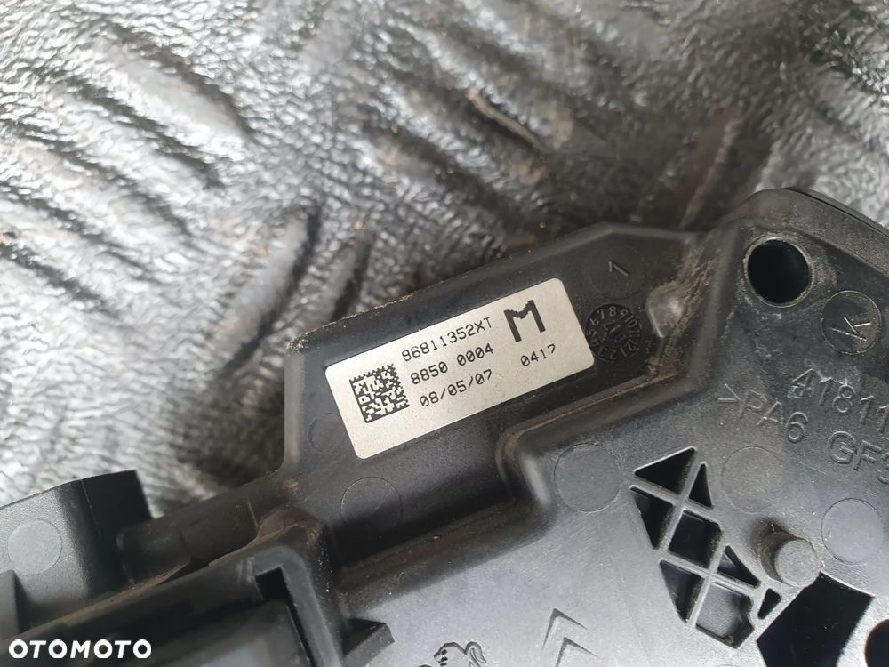 LEWAREK MANETKA BIEGÓW CITROEN C4 Grand Picasso I 1.6 HDi 96811352XT - 2