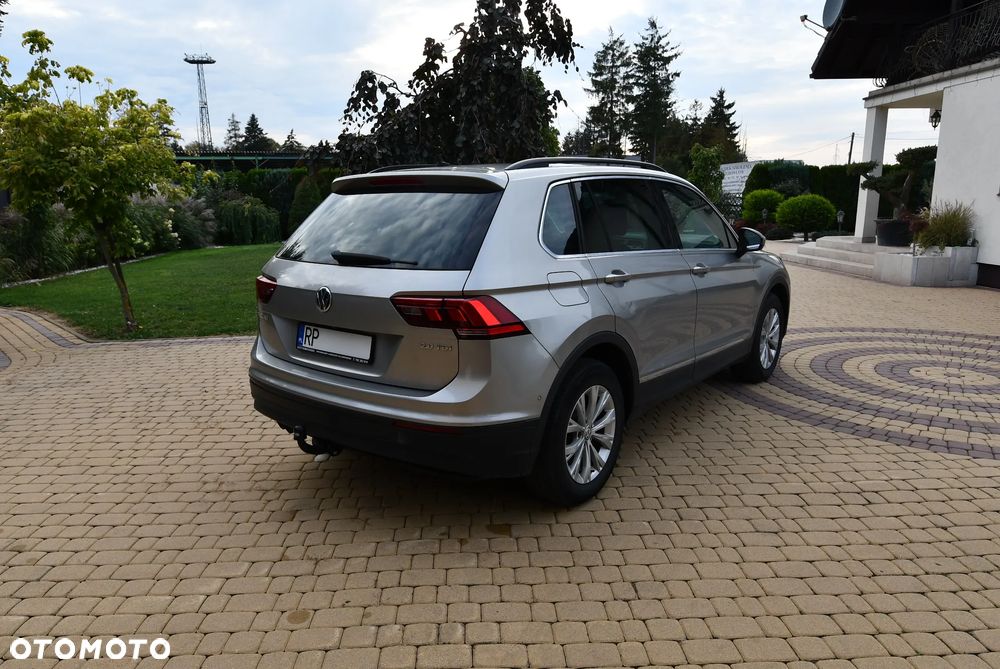 Volkswagen Tiguan 2.0 TDI BMT SCR Comfortline - 30