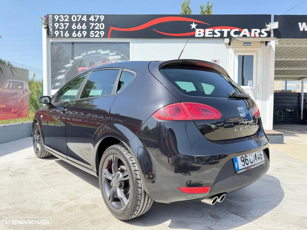 SEAT Leon 2.0 TDI FR - 4