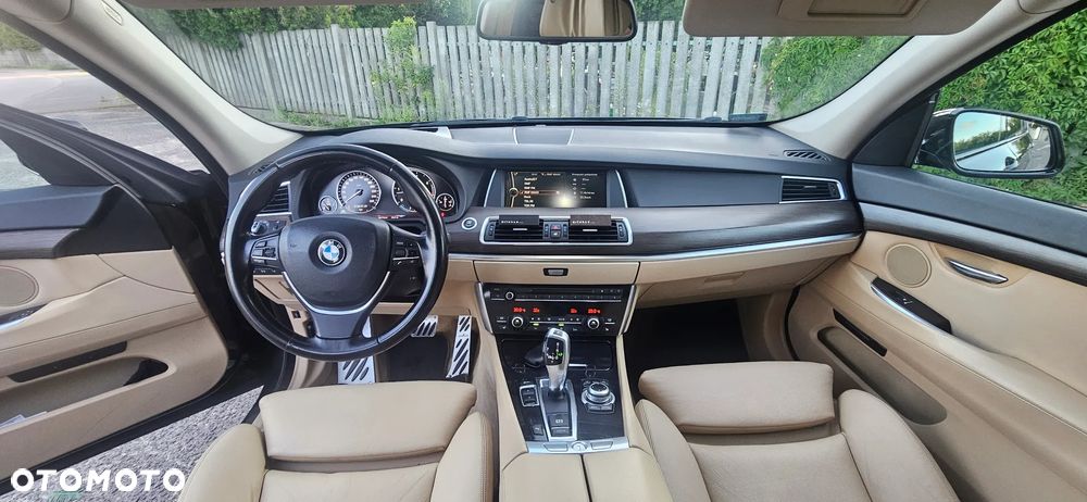BMW 5GT 530d - 15