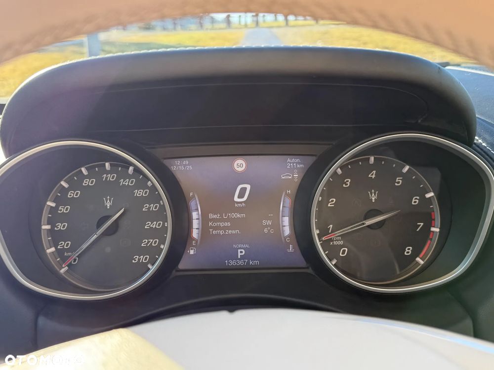 Maserati Levante Q4 GranLusso - 8