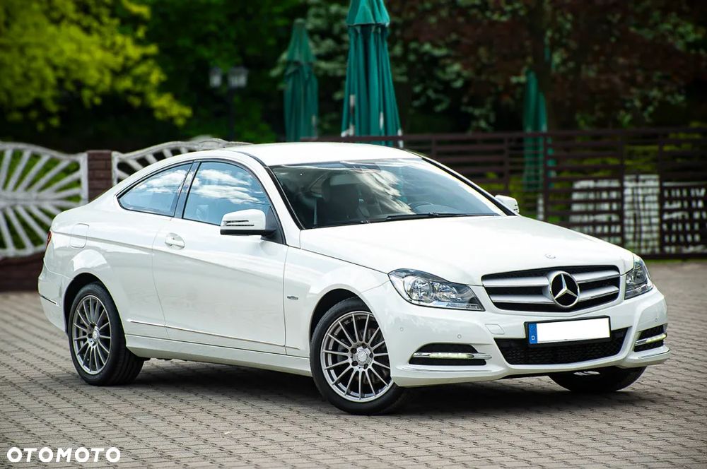 Mercedes-Benz Klasa C 180 BlueEFFICIENCY - 3