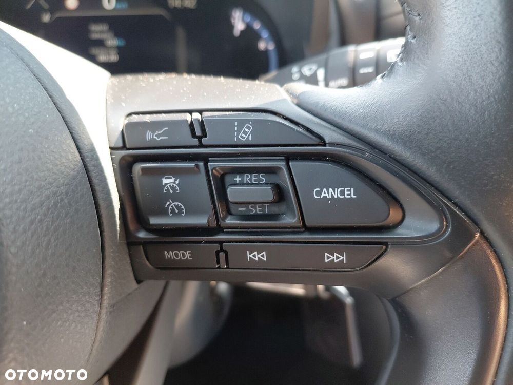 Toyota Yaris Cross Hybrid 1.5 Comfort - 23
