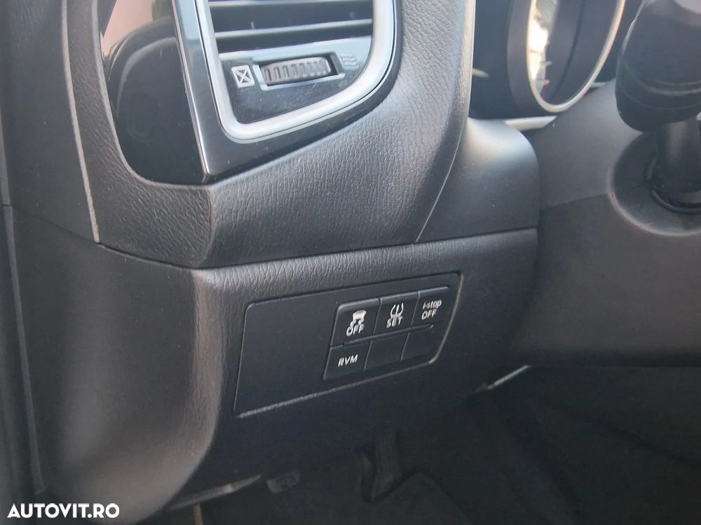 Mazda 3 SKYACTIV-D 150 Black Limited - 21