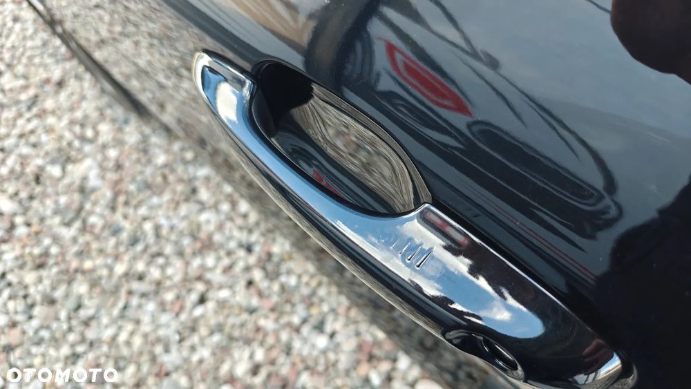 Ford Kuga 2.5 FHEV FWD Titanium eCVT - 32