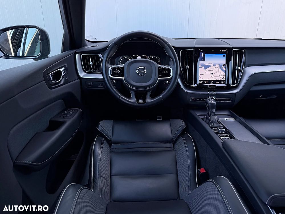 Volvo XC 60 T6 AWD R-Design - 20