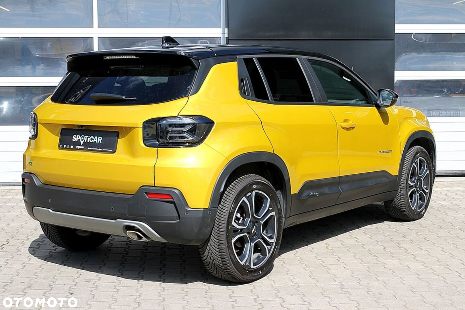 Jeep Avenger 1.2 T3 mHEV Summit FWD eDCT6 - 17