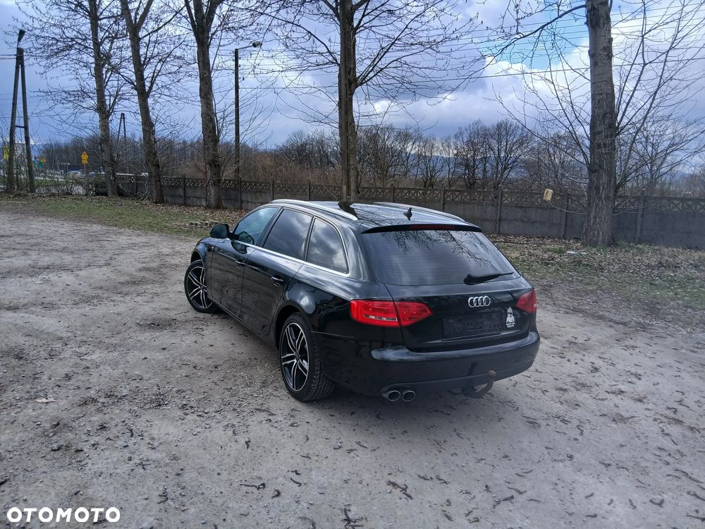 Audi A4 Avant 2.0 TDI - 5