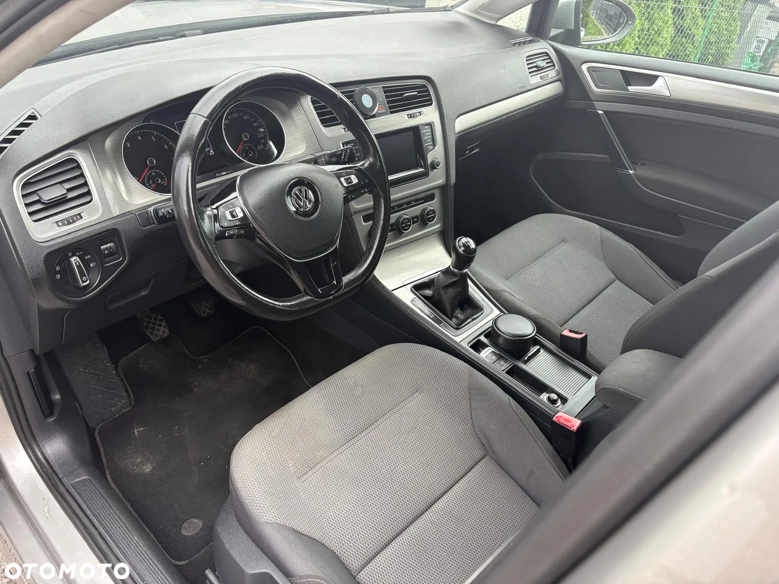 Volkswagen Golf 1.2 TSI BlueMotion Technology Comfortline - 19