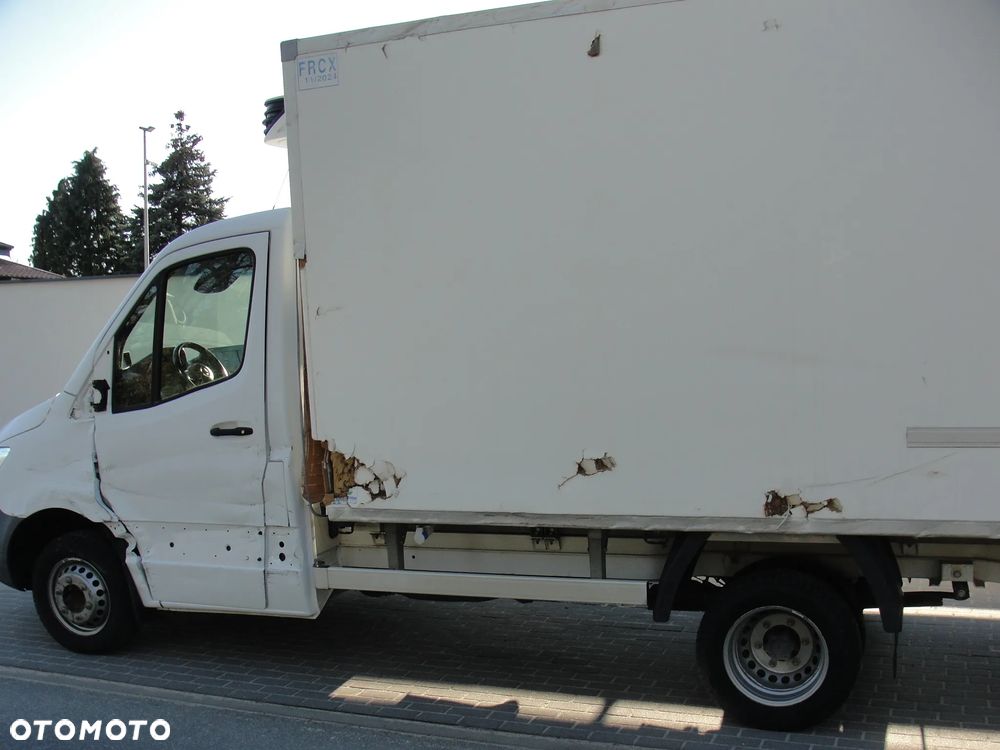 Mercedes-Benz Sprinter - 19