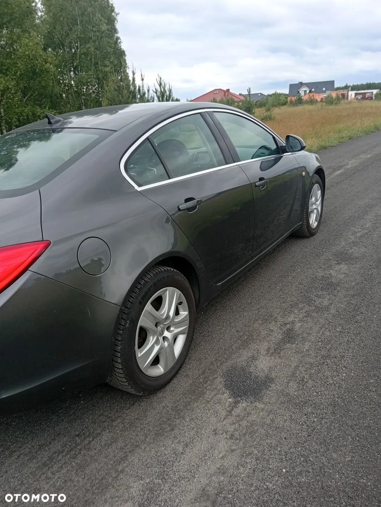 Opel Insignia 1.6 - 4
