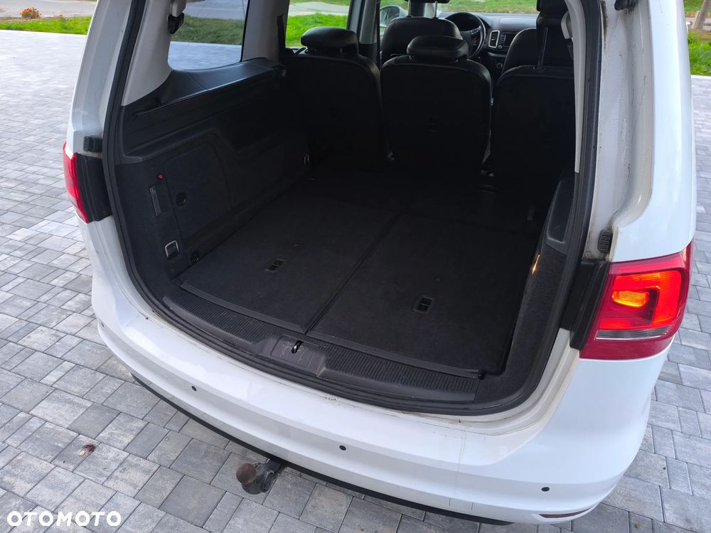 Volkswagen Sharan 2.0 TDI Highline DSG - 9