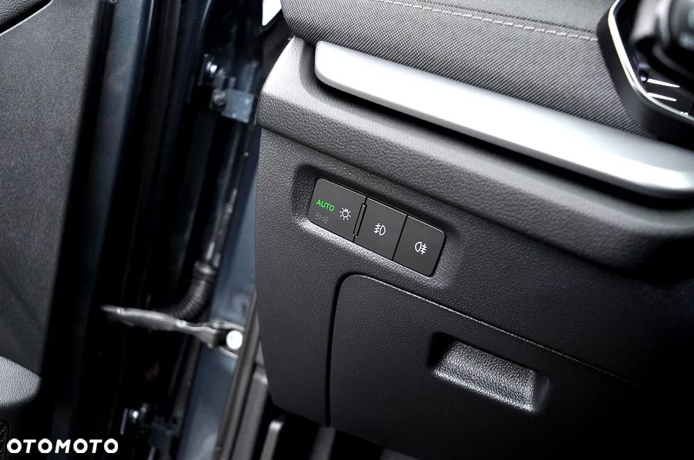 Skoda Octavia 2.0 TDI Style DSG - 31