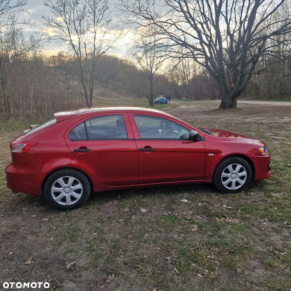 Mitsubishi Lancer Sportback 1.6 ClearTec - 4