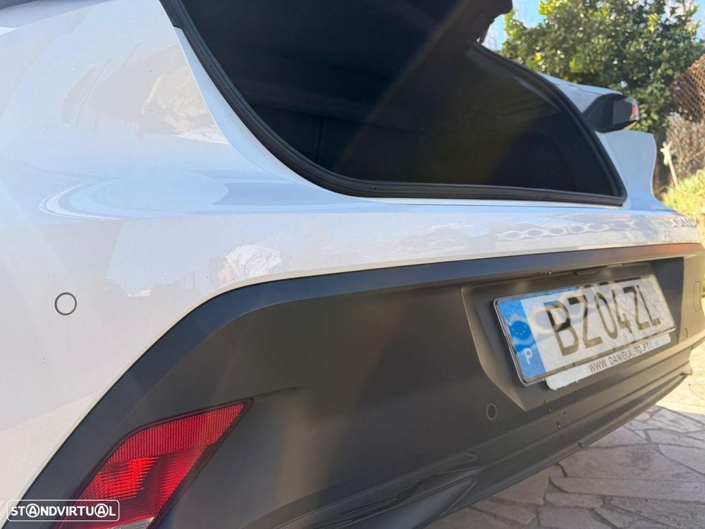Peugeot 308 1.2 PureTech Allure EAT8 - 31