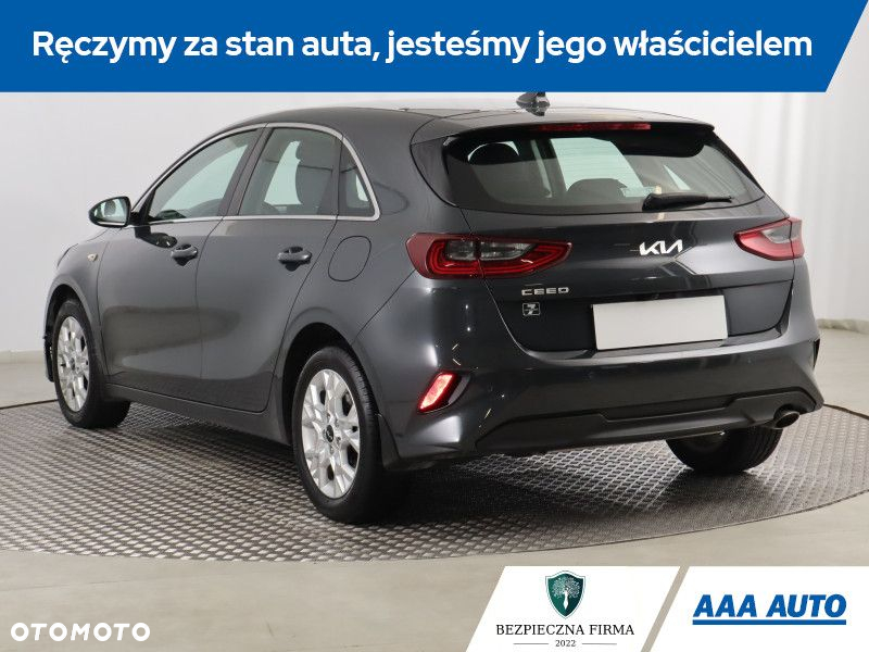 Kia Ceed - 5