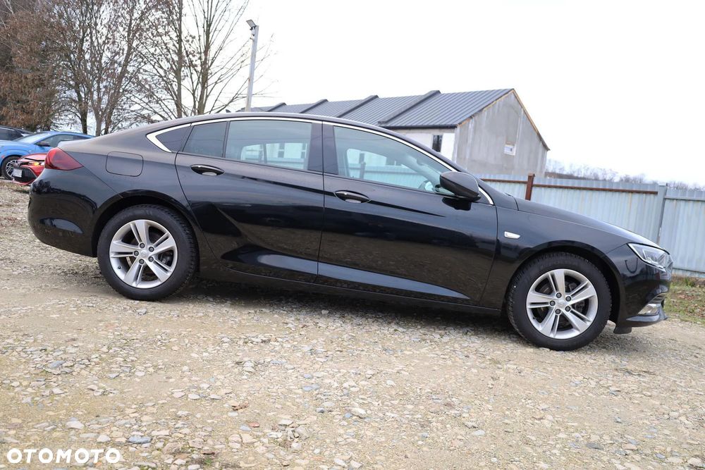 Opel Insignia 1.5 T Elite S&S - 9