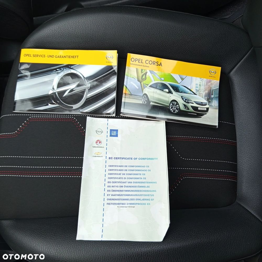 Opel Corsa 1.4 16V 150 Jahre - 12