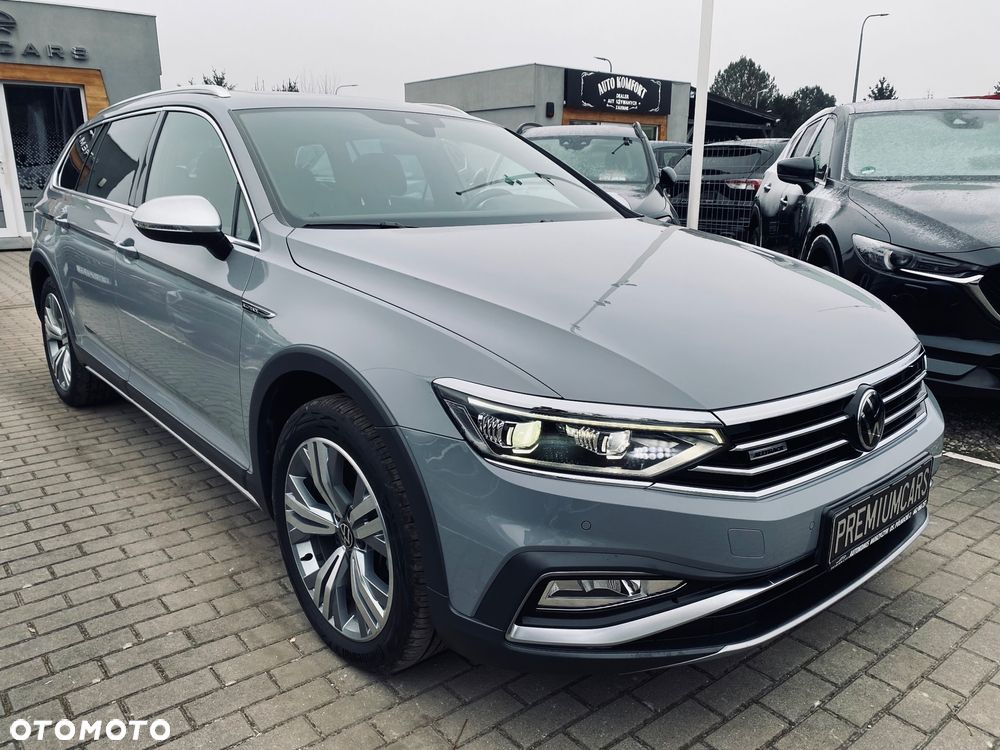 Volkswagen Passat Alltrack 2.0 TDI SCR DSG 4Motion - 9