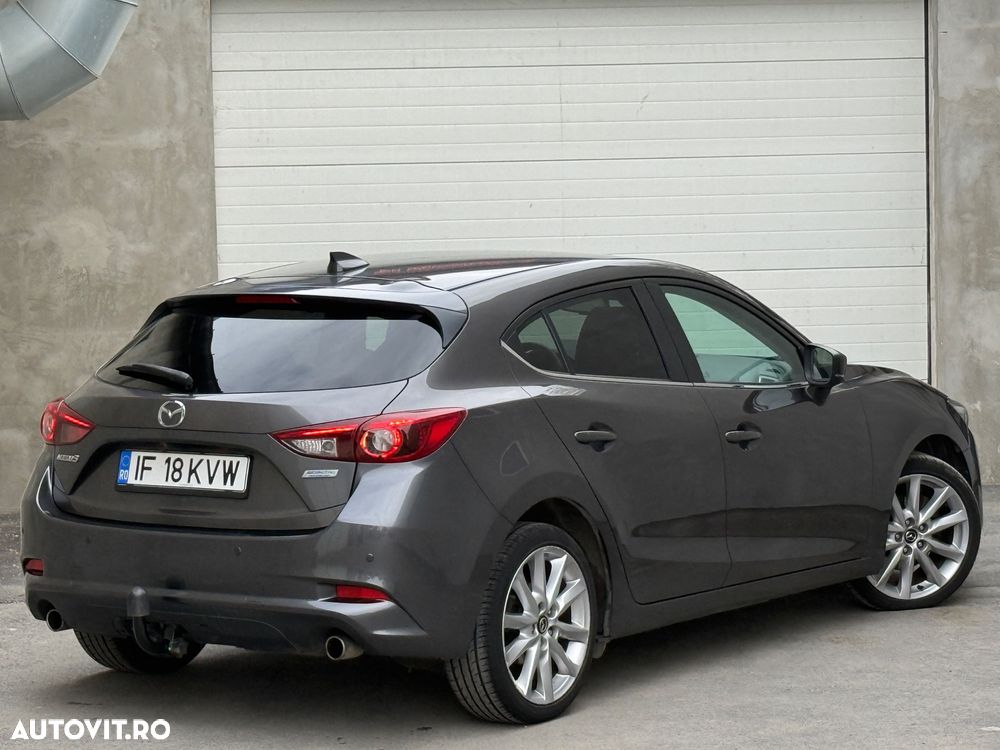 Mazda 3 G120 Revolution - 3