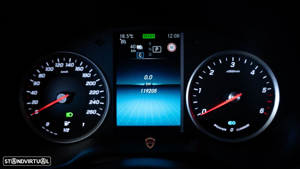 Mercedes-Benz GLC 300 de 4Matic - 21