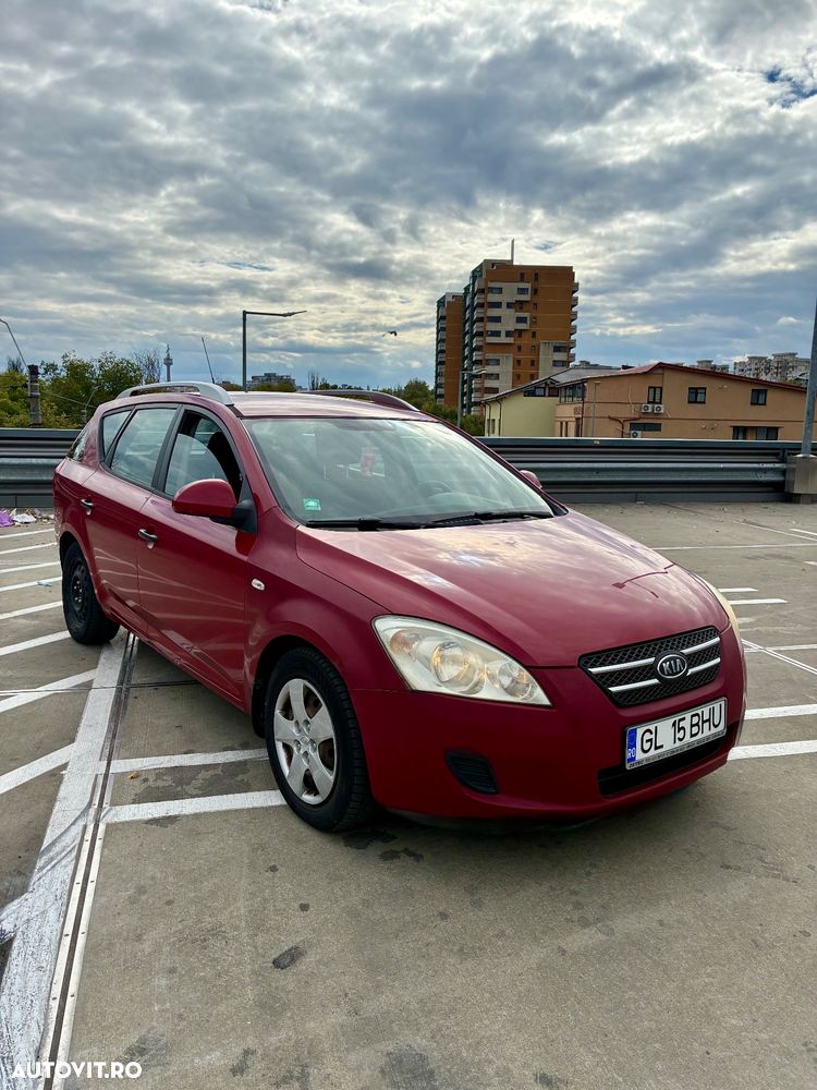 Kia Ceed 1.6 CRDi SW EX - 3