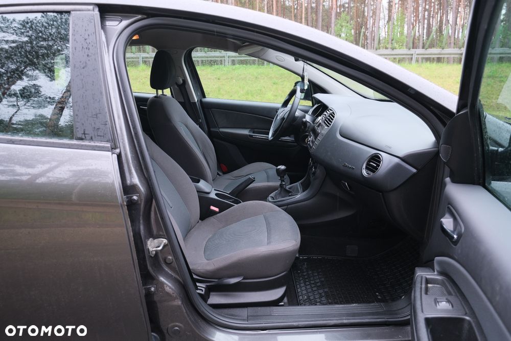 Fiat Bravo 1.4 16V Dynamic - 6