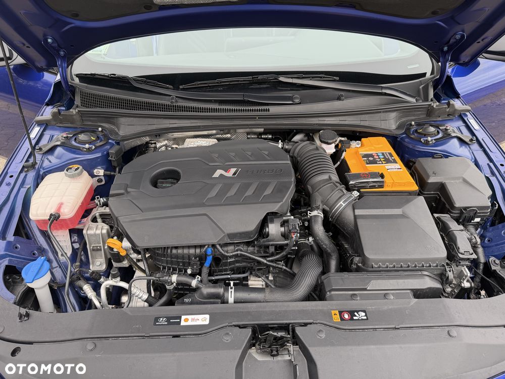 Hyundai Elantra - 7