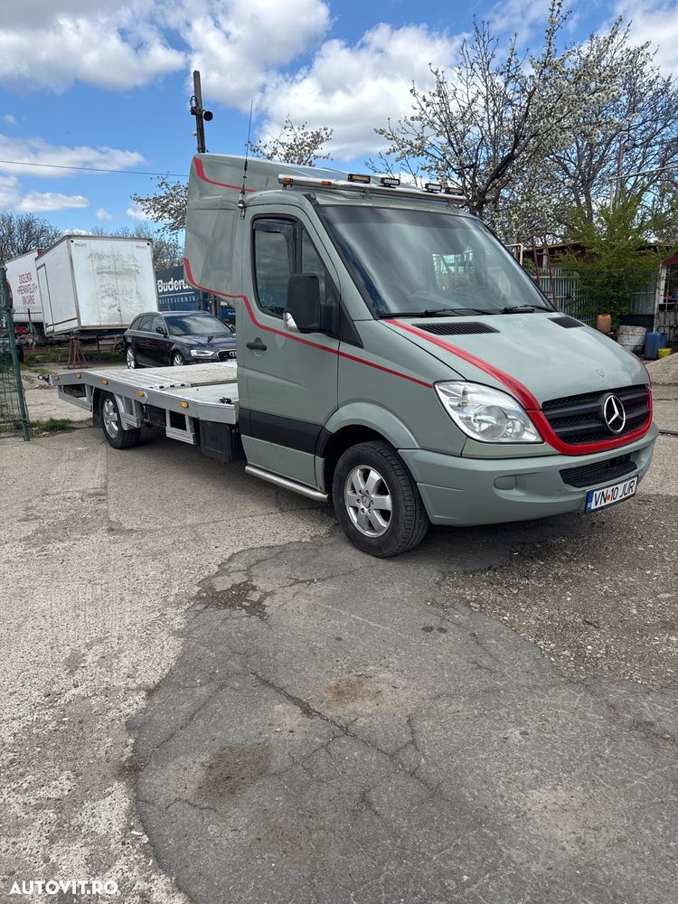 Mercedes-Benz Sprinter - 1