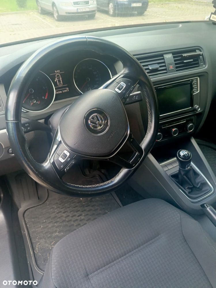 Volkswagen Jetta 2.0 TDI DPF BMT Comfortline - 3