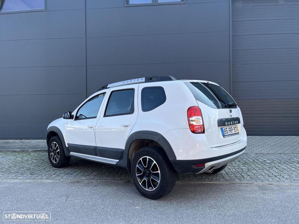 Dacia Duster 1.5 dCi Tour - 16