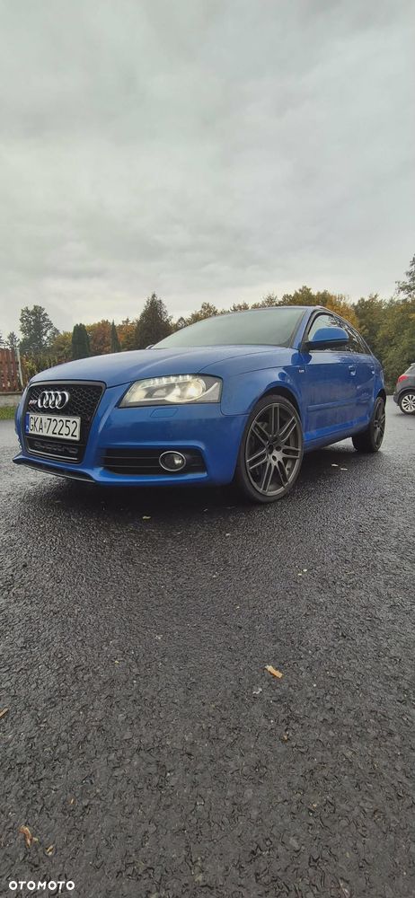 Audi A3 Sportback - 1