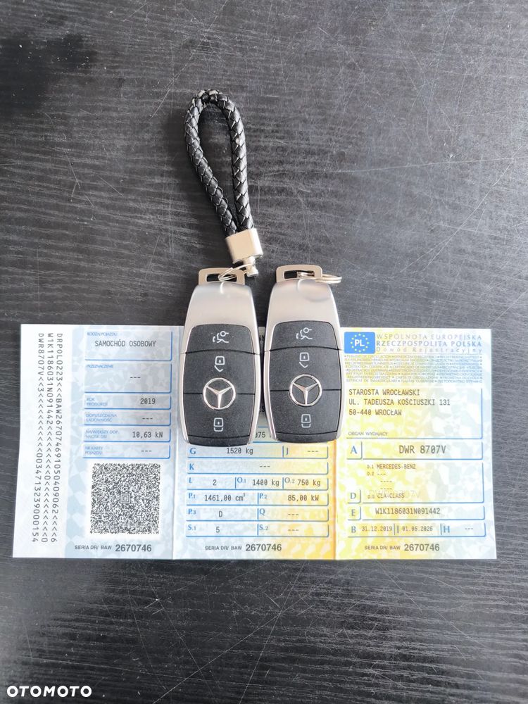 Mercedes-Benz CLA 180 d Progressive 7G-DCT - 32