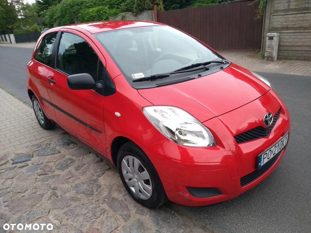 Toyota Yaris 1.0 Terra - 9