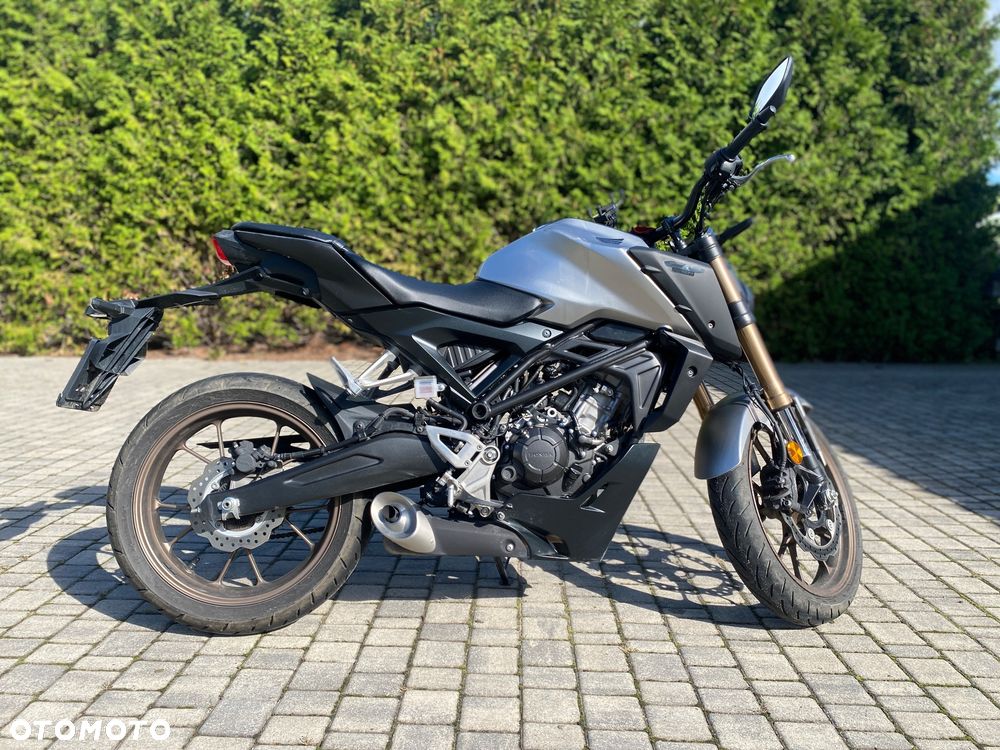 Honda CB - 2