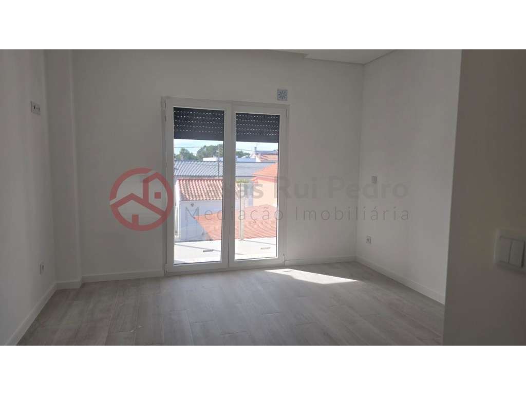 Moradia Térrea T3+1 com Piscina, Conforto, Espaço e Tranquilidade, ... - Grande imagem: 3/35