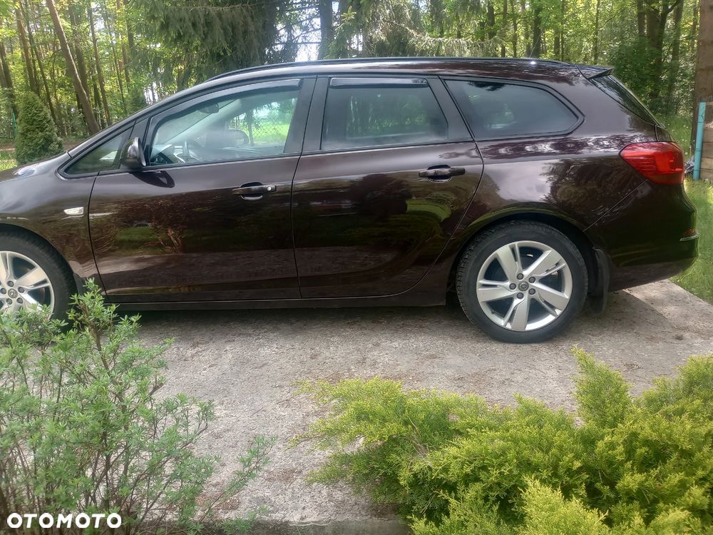 Opel Astra 1.4 T Cosmo EU6 - 7