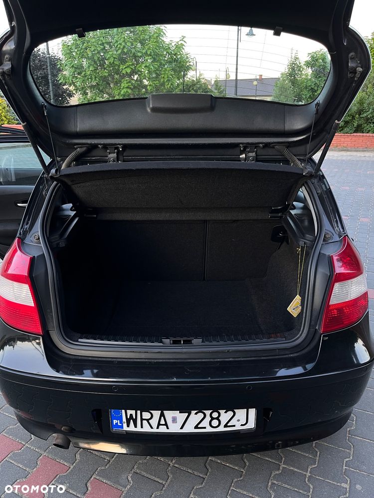 BMW Seria 1 116i - 16
