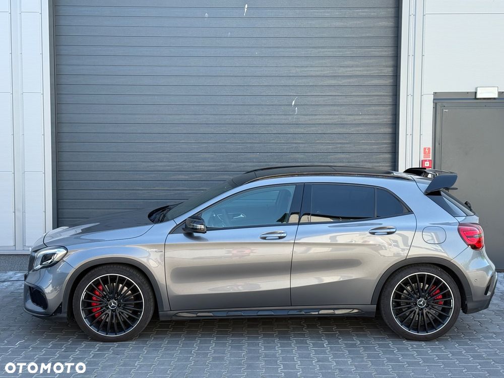 Mercedes-Benz GLA AMG 45 4-Matic - 8