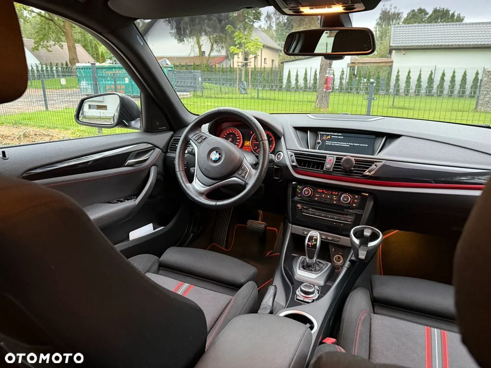 BMW X1 xDrive20d Sport Line - 12