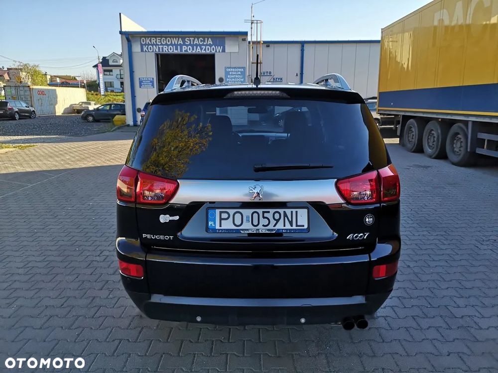 Peugeot 4007 2.2HDi Premium - 12